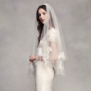 Vera Wang Bridal Veil